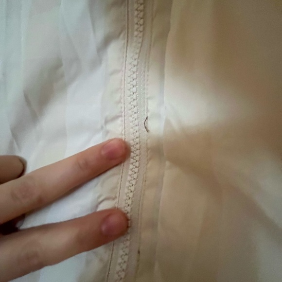 White plaid Burton snowboarding jacket - Picture 7 of 8